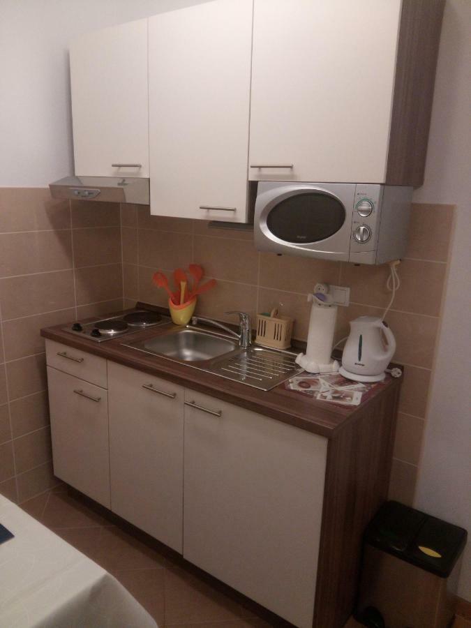 Apartmani Lomar Stari Grad  Exterior foto
