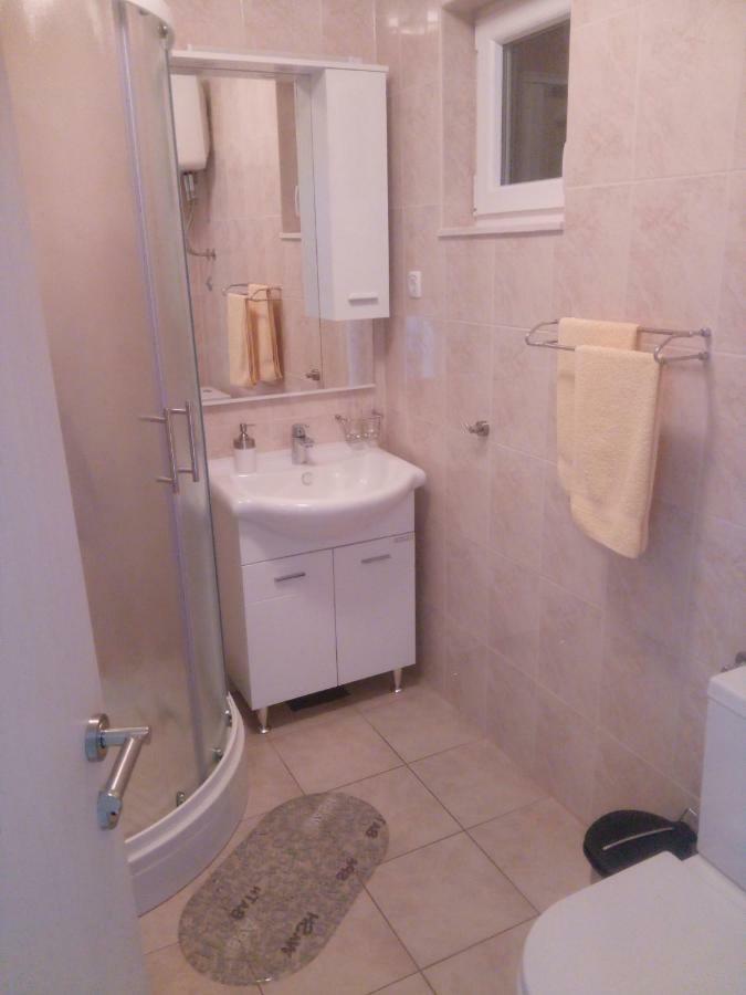 Apartmani Lomar Stari Grad  Exterior foto
